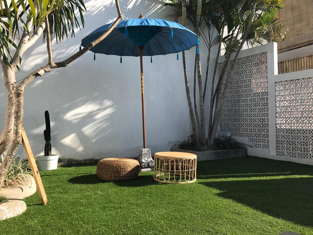 Playgrounds Wave Lodge Lembongan Exterior foto